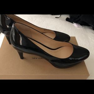 Cole Haan Chelsea low pump